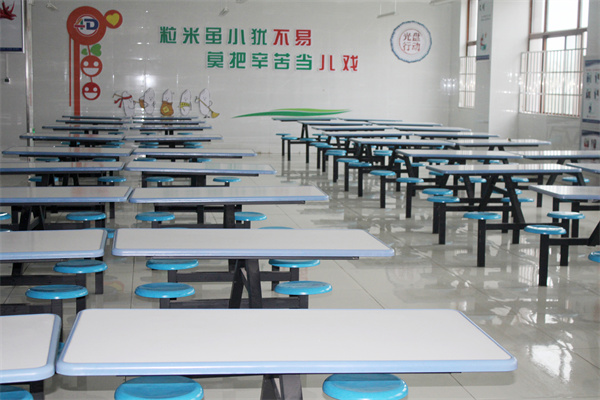 餐厅环境.JPG